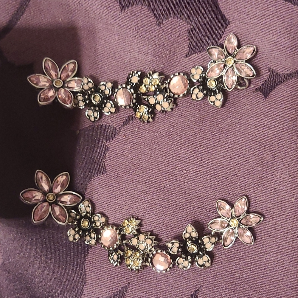 Pink flower earrings - Picture 2 of 2